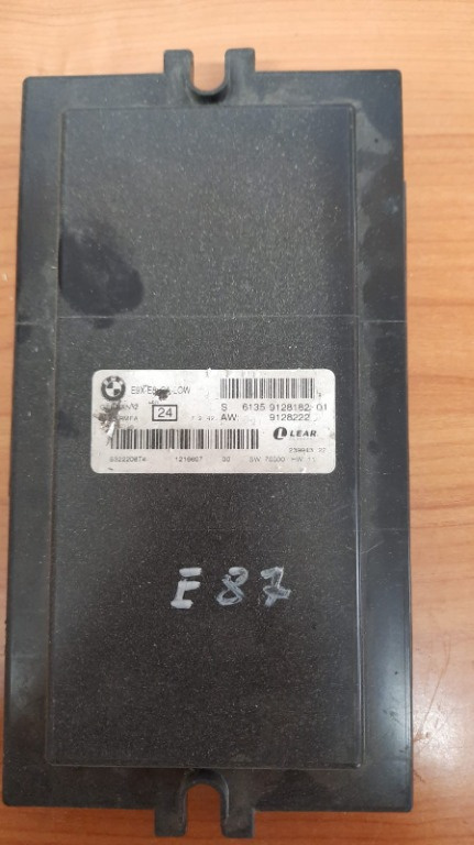 Calculator Lumini BMW seria 1 E87 Cod: 61359128182 / 9128222