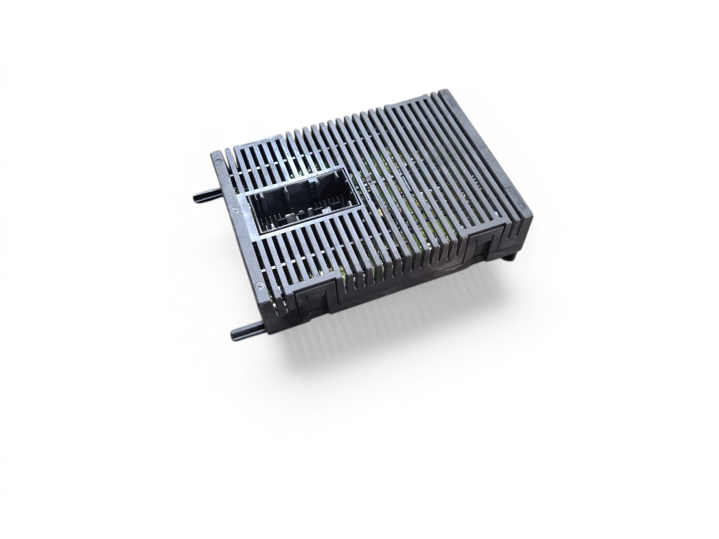Calculator lumini cod 3413318 BMW X3 E83 2.0 D 150 cai motor M47D20 an 2005