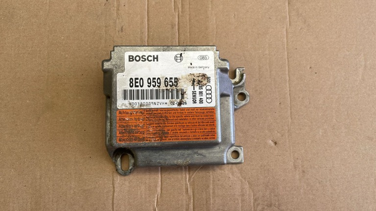 Calculator modul airbag Audi A4 B6 1.9 diesel 2003 8E0959655