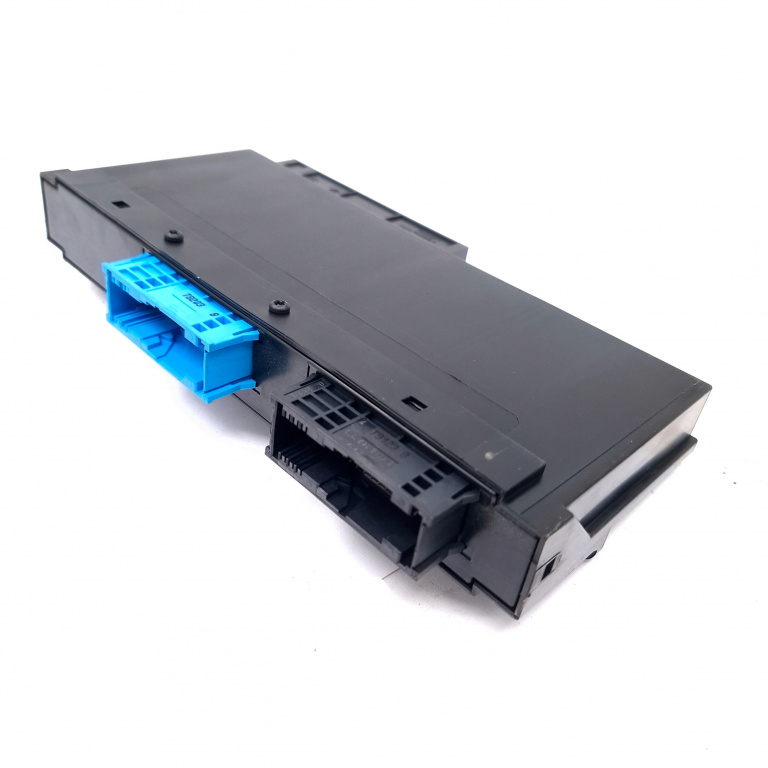 Calculator / Modul BCM BMW 3 (E90, E91, E93, E92) 2005 - 2013 Motorina 6983302, 61356983302, 6135-6983302, 532305E05, 0106468, 61356983301, 698330201, 10681810, 8330101, 191238