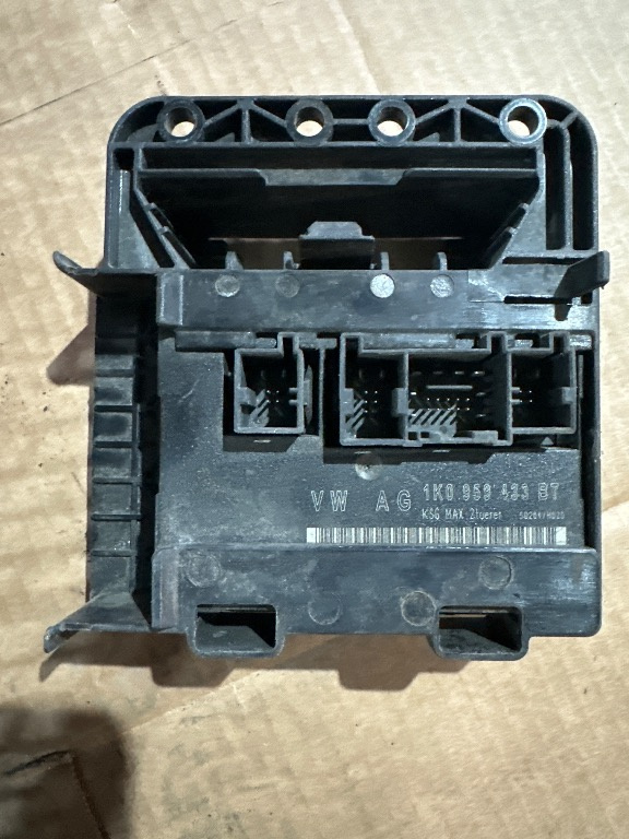 Calculator modul confort 1K0959433BT VW Touran Golf 5 Skoda octavia 2 seat leon