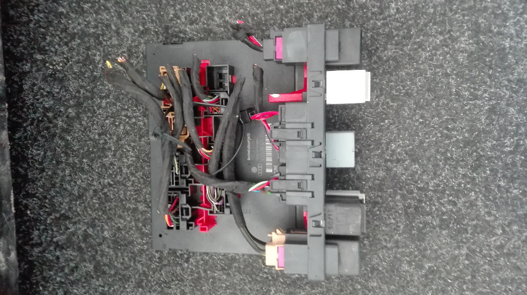 Calculator modul confort VW Passat B6 co