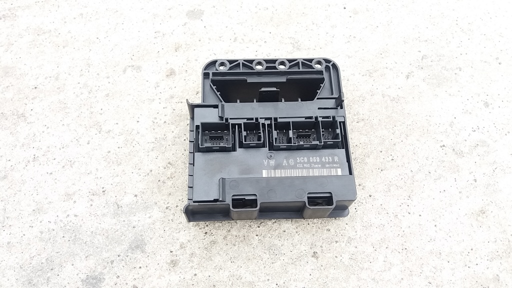 Calculator / modul confort VW Passat B6 mai multe coduri disponibile