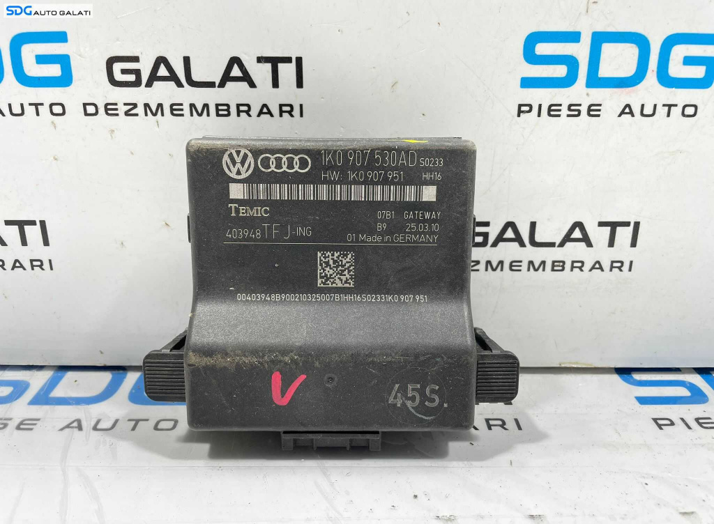 Calculator Modul control central CAN Gateway Volkswagen Touran 1T1 2003 - 2007 Cod 1K0907530AD [L4515]