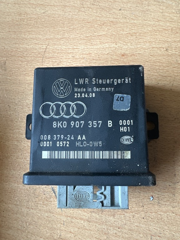 Calculator modul control lumini 8K0907357B Audi A4