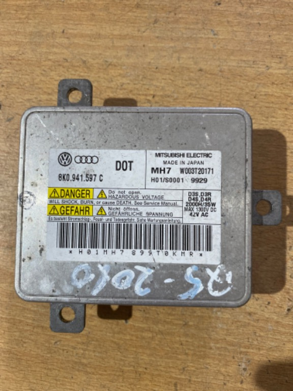 Calculator modul faruri balast xenon 8K0941597C Audi A4 B8 A5 8T A6 C7 A7 C7 A8 Q5 2010