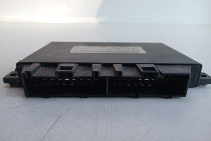 Calculator modul senzori parcare A2115456432 Merce