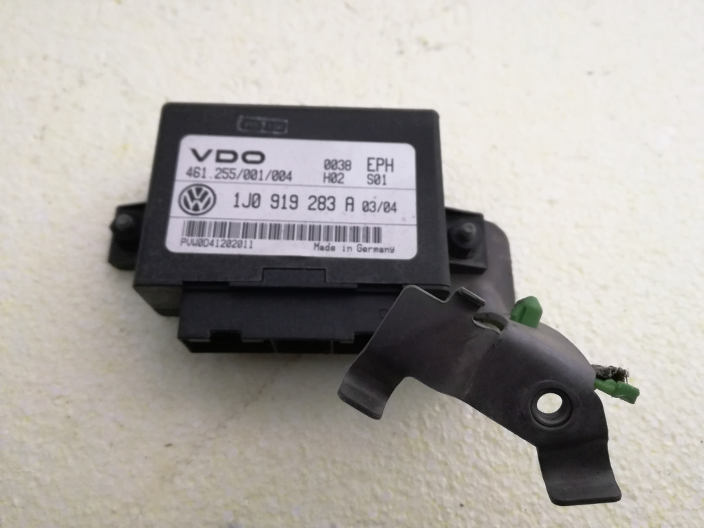 Calculator modul senzori parcare vw golf 4 cod 1j0919283a