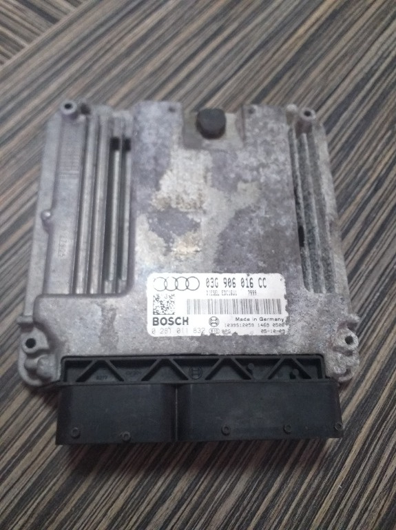 Calculator motor Audi A3 1.9 TDI BKC, an fabricatie 2006, cod. 03G 906 016 CC