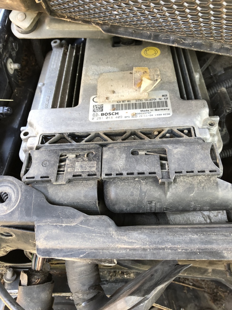 Calculator motor Audi q7 3.0 tdi ecu