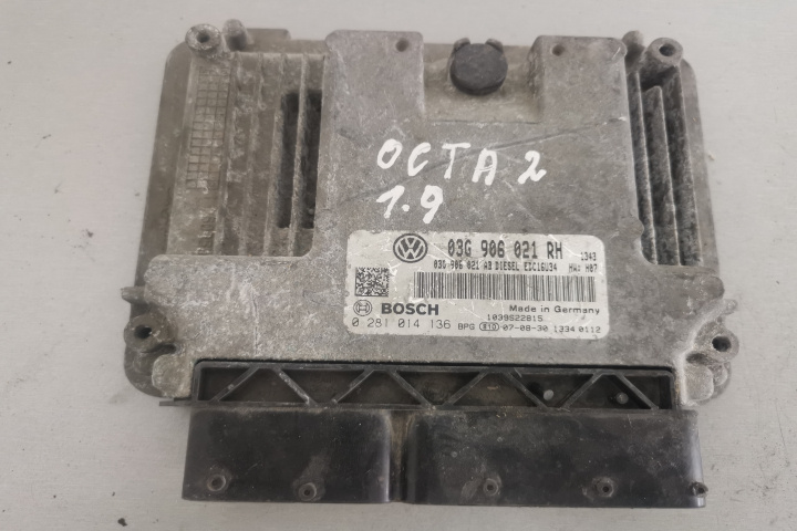 Calculator motor Calculator motor pentru Skoda Octavia 2, motorizare 1.9 Diesel, cod 03G906021RH , 0281014136 03G906021RH Skoda Octavia