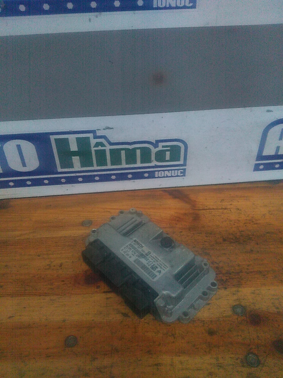 Calculator motor CITROEN C4 MK1 2004-2010 1.6 B