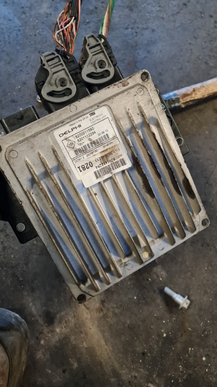 Calculator motor cu codul 8200911560 Renault 1.5 dci
