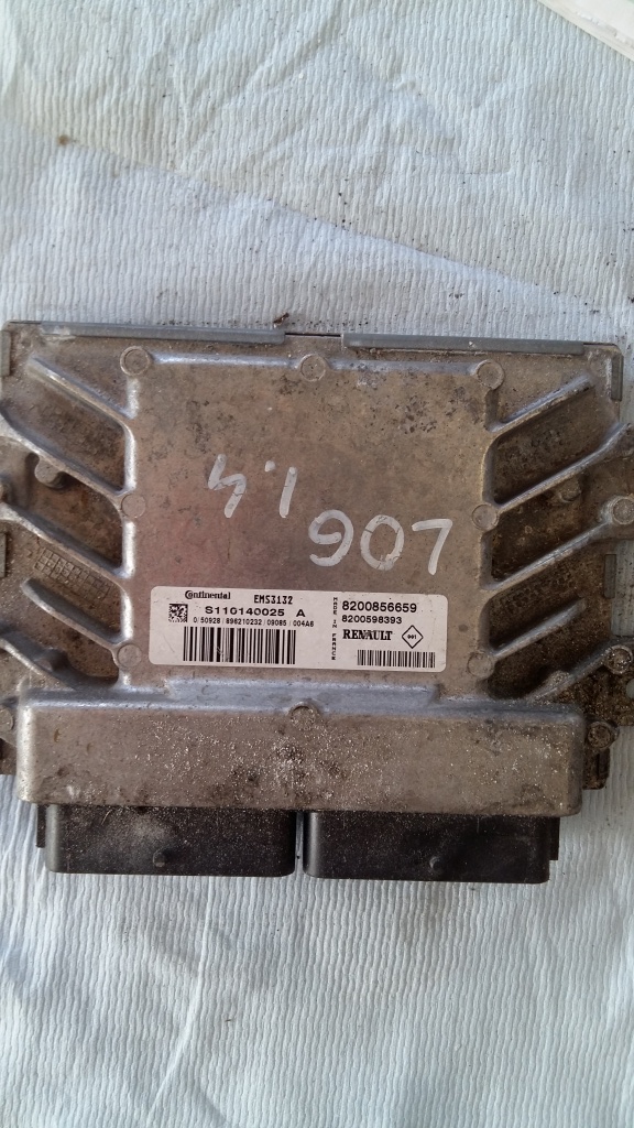 Calculator motor Dacia Logan / Sandero motor 1.4 MPI cod 8200856659 8200598393 EMS 3132 S110140025 A