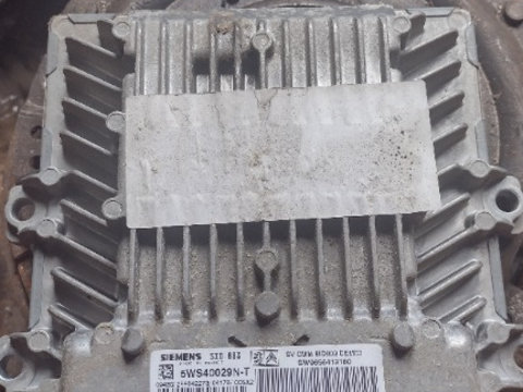 Calculator motor de peugeot 307 2.0 hdi cu cod 9656413180 ( Sid 803 )