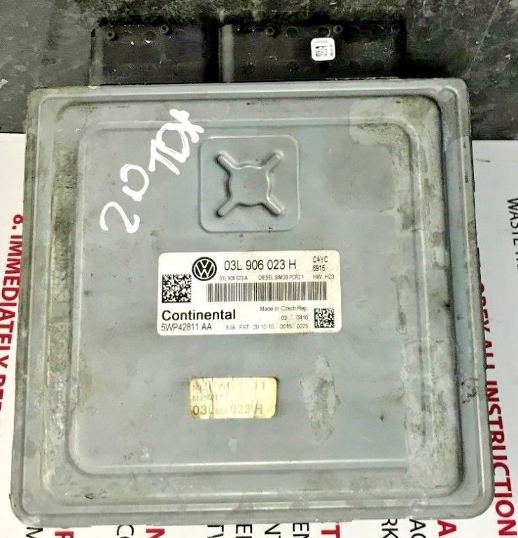 Calculator motor (ecu) 03l906023h 5wp42811aa vw golf 6 plus 1.6 tdi