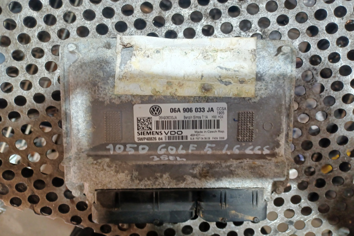 Calculator motor ECU 06A906033JA Volkswagen VW Golf 5 [2003 - 2009] Variant wagon 1.6 MT (102 hp)