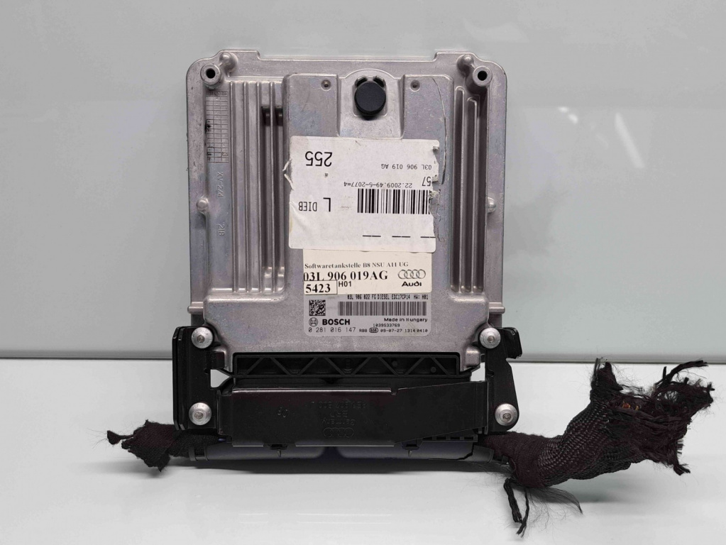 Calculator motor ECU Audi A6 (4F2, C6) [Fabr 2004-2010] 03L906022FG 2.0 TDI CAHA 125KW / 170CP