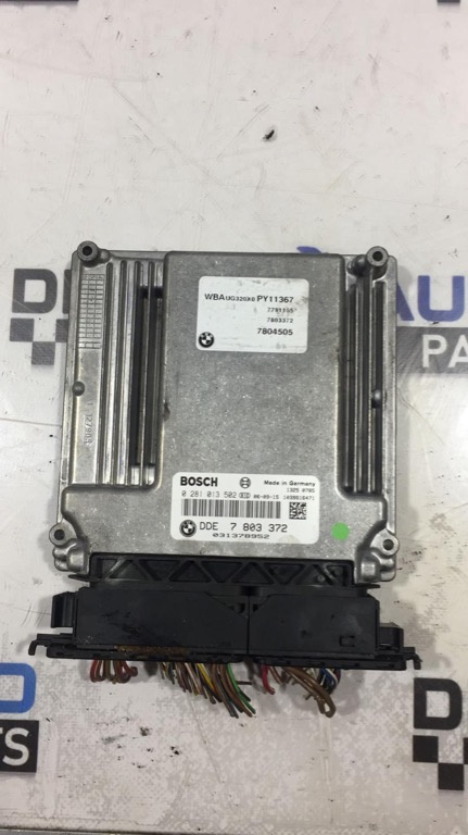 Calculator motor ECU BMW Seria 1 E87 2.0 diesel M4