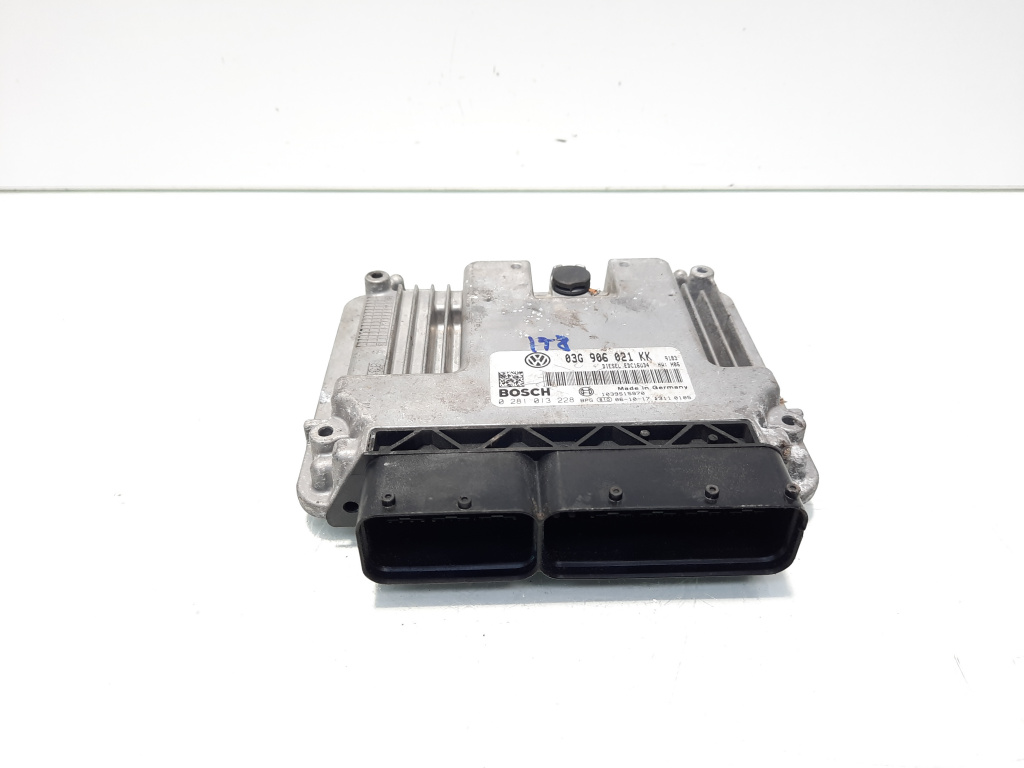 Calculator motor ECU, cod 03G906021KK, 0281013228, Seat Toledo 3 (5P2) 2.0 TDI, BKD (idi:560416)