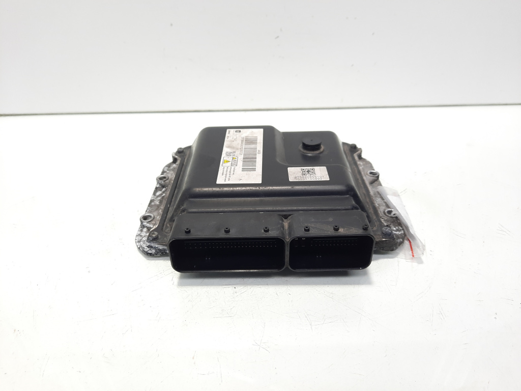 Calculator motor ECU, cod 55577647, Opel Astra J Sedan, 1.7 CDTI, A17DTJ (idi:592886)