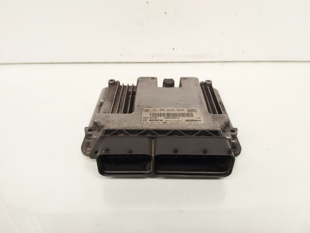 Calculator motor ECU, cod GM55573539, 0281015774, Opel Zafira C (P12) 2.0 CDTI, A20DTH (idi:665622)