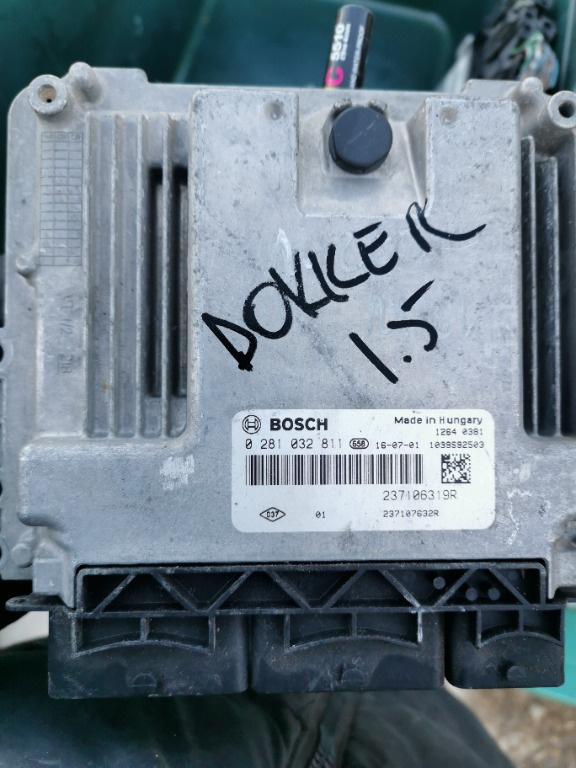 Calculator motor ECU Dacia Dokker 1.5 dci cod 237106319R cod 0281032811 EDC17C84