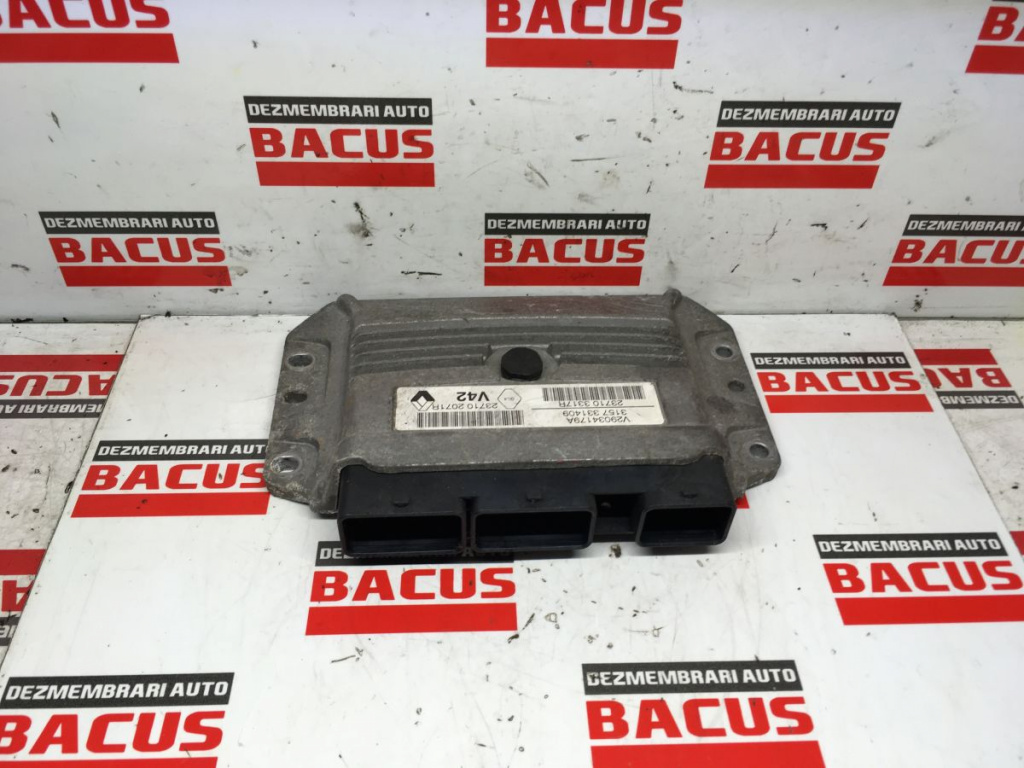 Calculator Motor Ecu Dacia Sandero 2 1.2 Benzina Euro 5 din 2014 cod: 237102071R
