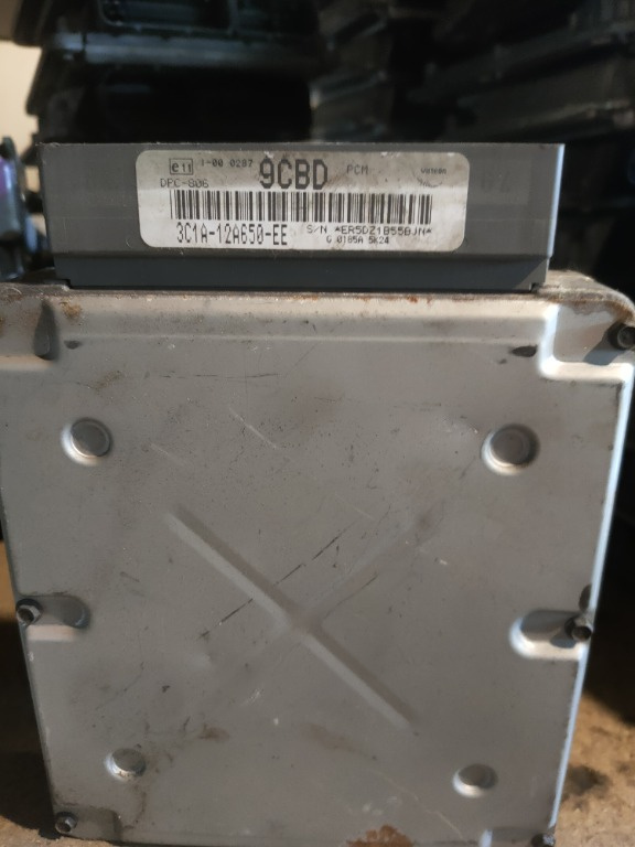 Calculator motor ecu Ford transit 2.0tddi cod 3C1A12A650EE