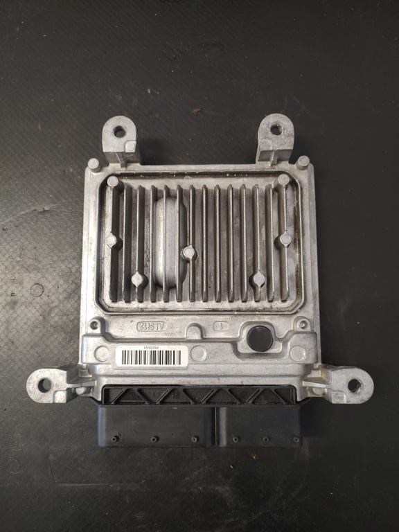 Calculator motor , ECU , JEEP COMPASS , 2011 COD R0414A011A FACTURA SI GARANTIE
