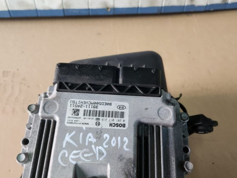 Calculator motor ECU Kia Ceed 1.6CRDI combi an de fabricatie 2011 Cod : 39111-2A511