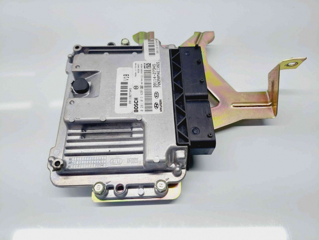 Calculator motor ECU Kia Sportage II [Fabr 2004-20