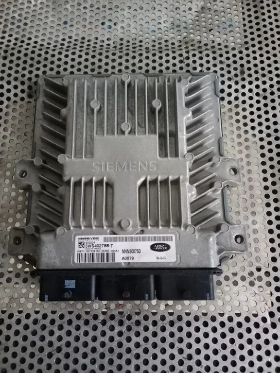 Calculator Motor Ecu Land Rover Range Rover Sport L320 Discovery 3 2.7 Tdv6 Motor 276DT Automat Cod 5WS40278B-T Dezmembrez Range Rover Sport L320 2.7 Tdv6 Motor 276DT - Dezmembrari Arad