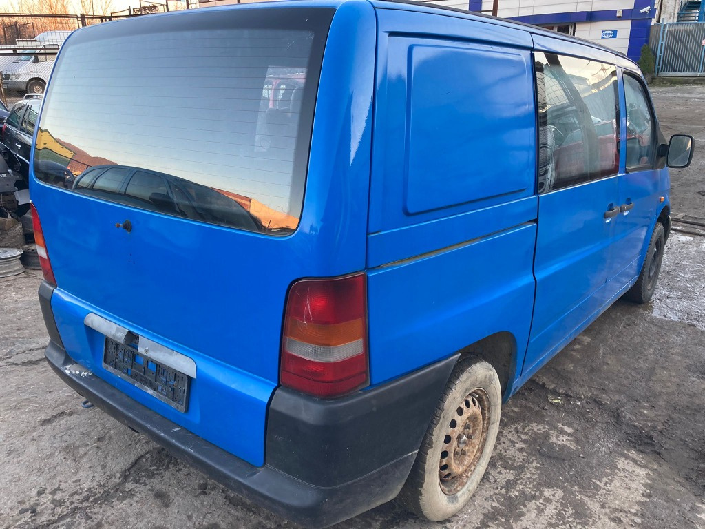 Calculator motor ECU Mercedes Vito W638 