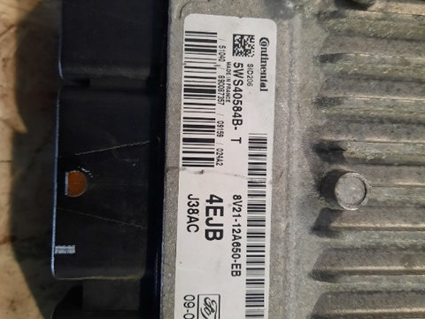 Calculator motor ecu motor ford fiesta 6 1.4tdci cod 8V2112A650EB perfect funcțional