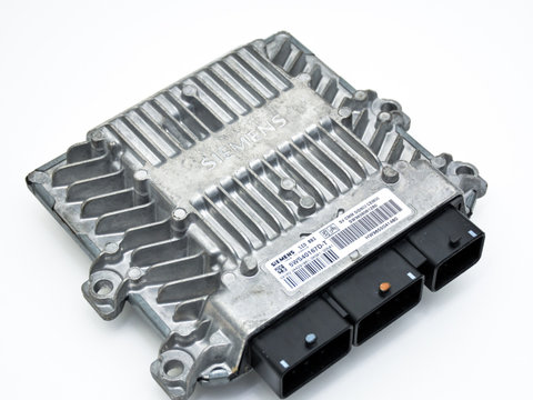 Calculator Motor / ECU Peugeot 407 2004 - Prezent Motorina 5WS40167D-T, 9656061280, 5WS40167D, SID 803, 5WS40167DT, SW9656061280, 9655041480, HW9655041480