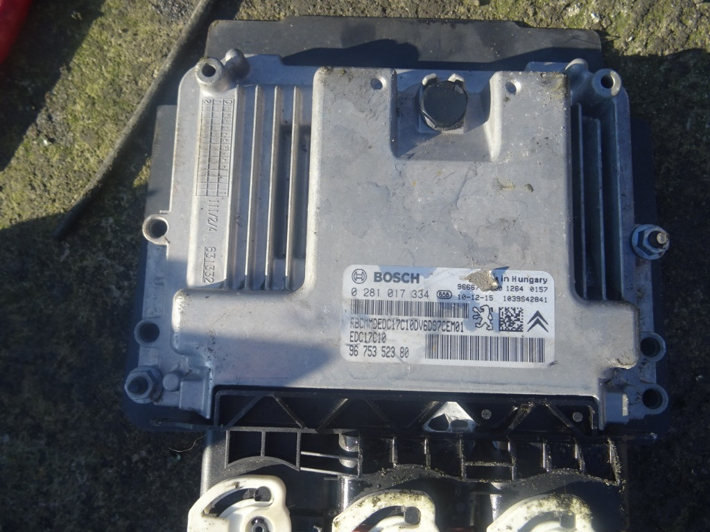 Calculator Motor Ecu Peugeot Partner 1.6 HDI 9H06 90CP Euro 5 din 2012 cod:0281017334