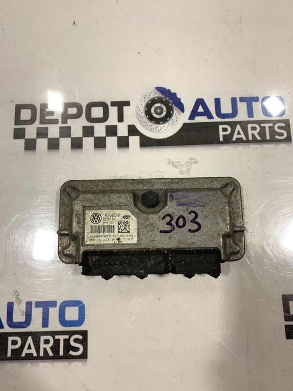 Calculator motor ECU Seat Ibiza 1.4 benzina BXW cod 03C906024H