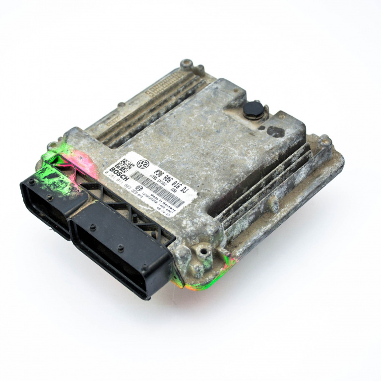 Calculator Motor / ECU Skoda OCTAVIA 2 (1Z) 2004 - 2013 03G906016DJ, 0281011883