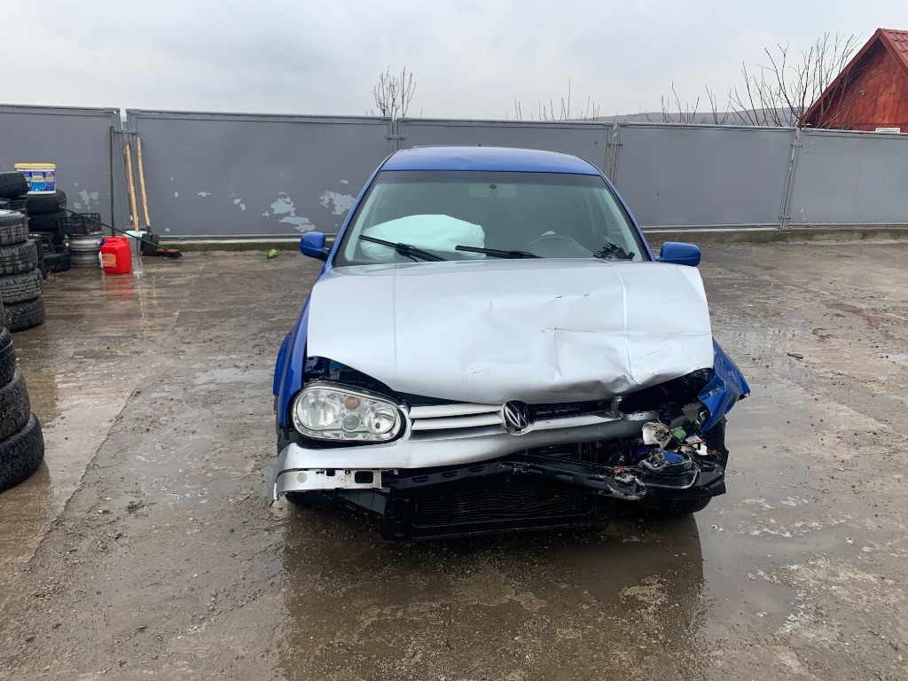 Calculator motor ECU Volkswagen Golf 4 1