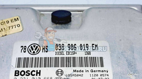 Calculator motor ECU Volkswagen Passat B