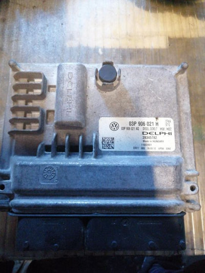 Calculator motor ecu Volkswagen Polo 6r 1.2 tdi