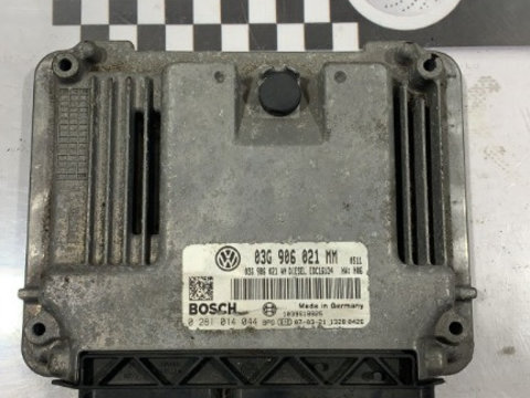 Calculator motor ECU Volkswagen Touran 2007 1.9 tdi cod 03G906021MM / 0281014044