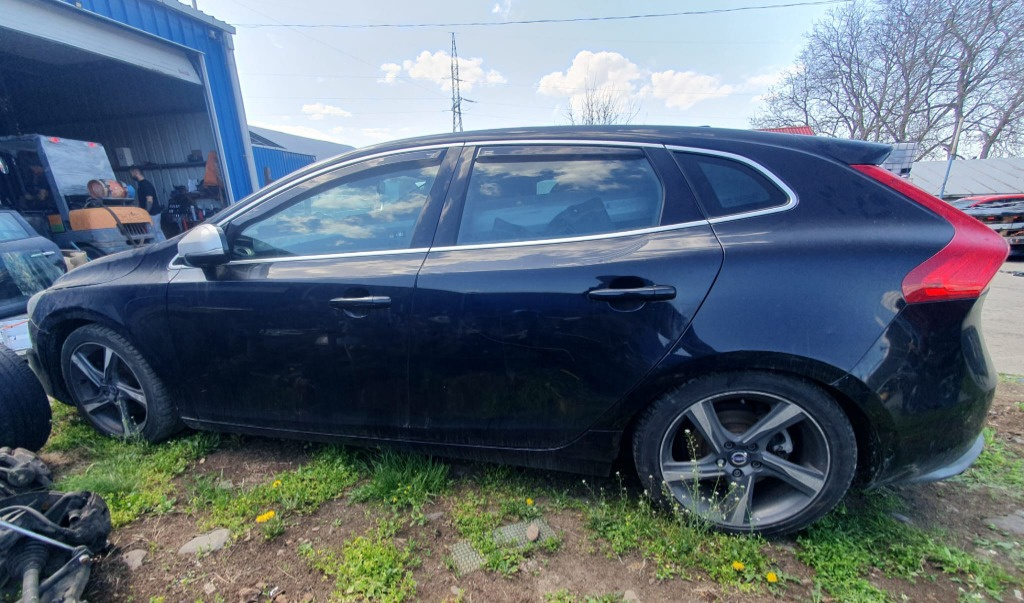 Calculator motor ECU Volvo V40 2015 Hatc
