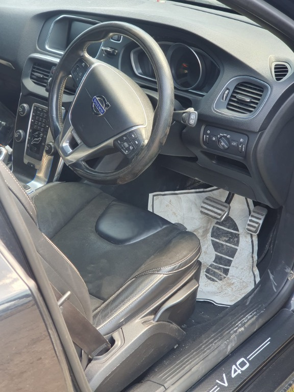 Calculator motor ECU Volvo V40 2015 Hatc