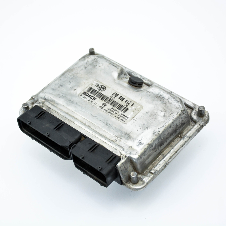 Calculator Motor / ECU VW BORA (1J) 1998 - 2005 0281010111, 038906012K