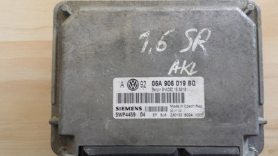 Calculator motor ECU VW Golf 4 1.6 AKL cod ECU 06A
