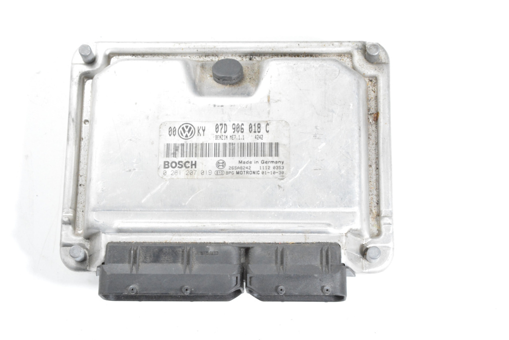 Calculator Motor / ECU VW PASSAT B5, B5.5 1996 - 2005 Benzina 07D906018C, 0261207019