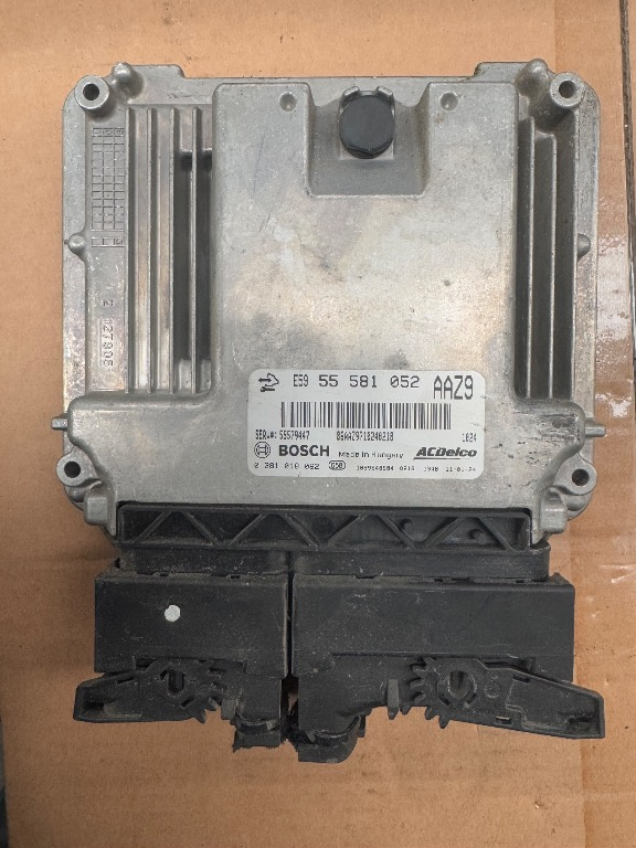 -Calculator Motor -Insignia A-2009-2015 2.0 CDTI /cod 55581052