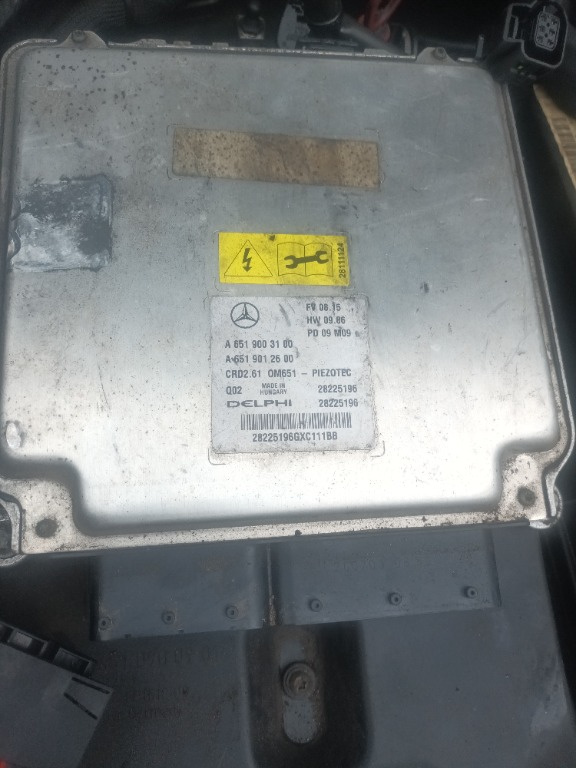 Calculator motor mercedes w212 an 2011 motor 2.2 cod a6519003100